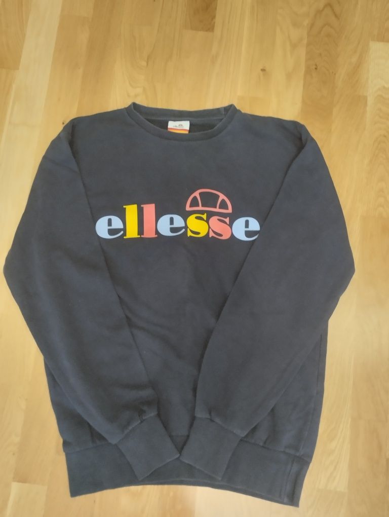 Світшот Ellesse.