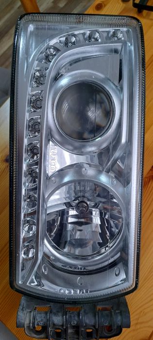 Lampa Prawa Iveco Stralis Hi-Way 2013 / Led /Automatyczna regulacja
