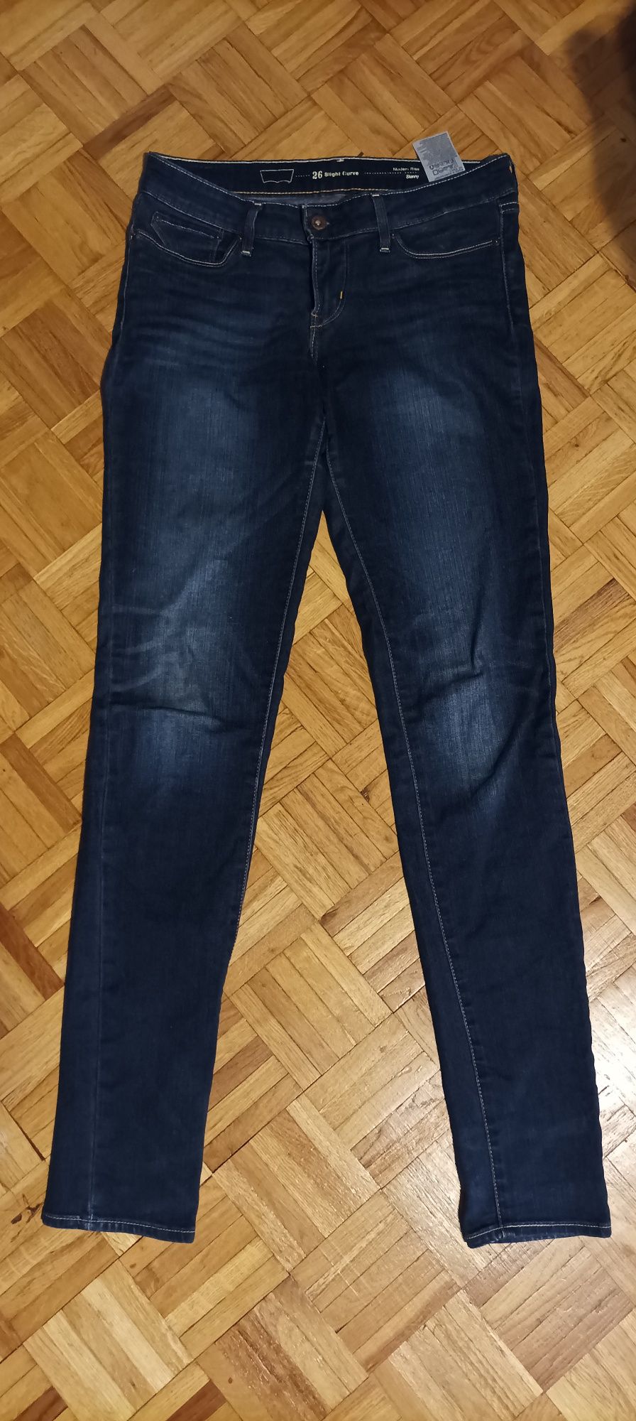 Spodnie jeansy Levi's Slight Curve 26