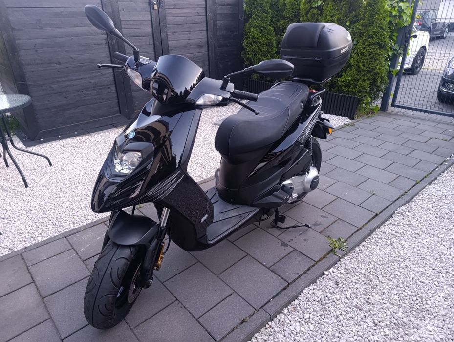 Piaggio Typhoon Bardzo dobry stan jak Nowy 125 !