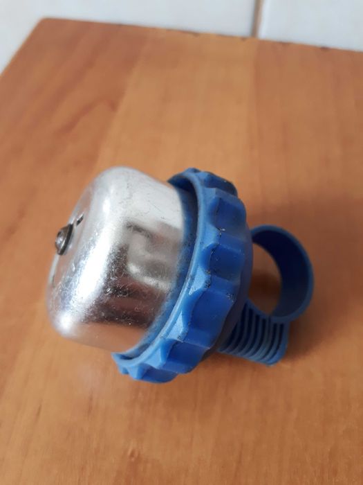 Dzwonek rowerowy obrotowy