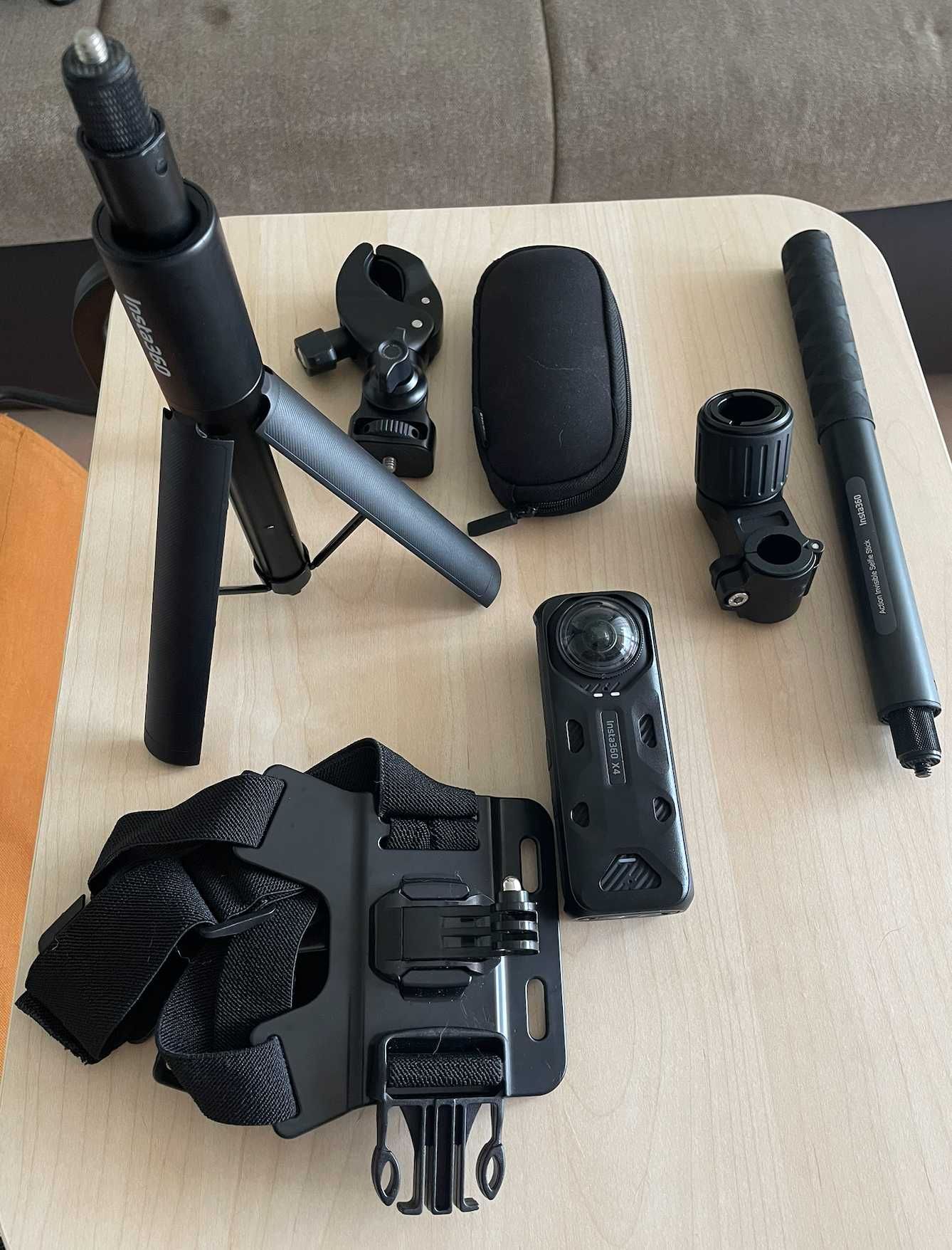 Insta360 X4 + аксессуары