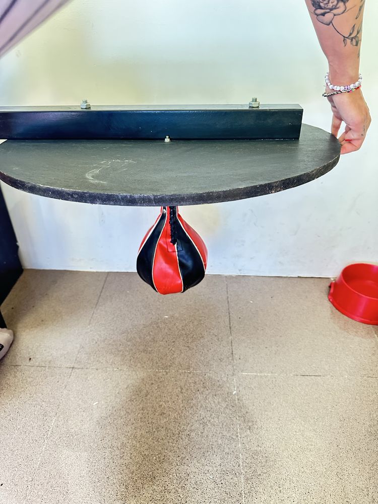 suporte box para meter na parede