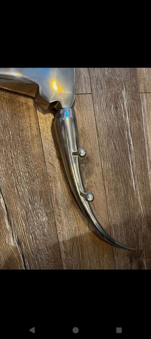 Stylowy metalowy wieszak