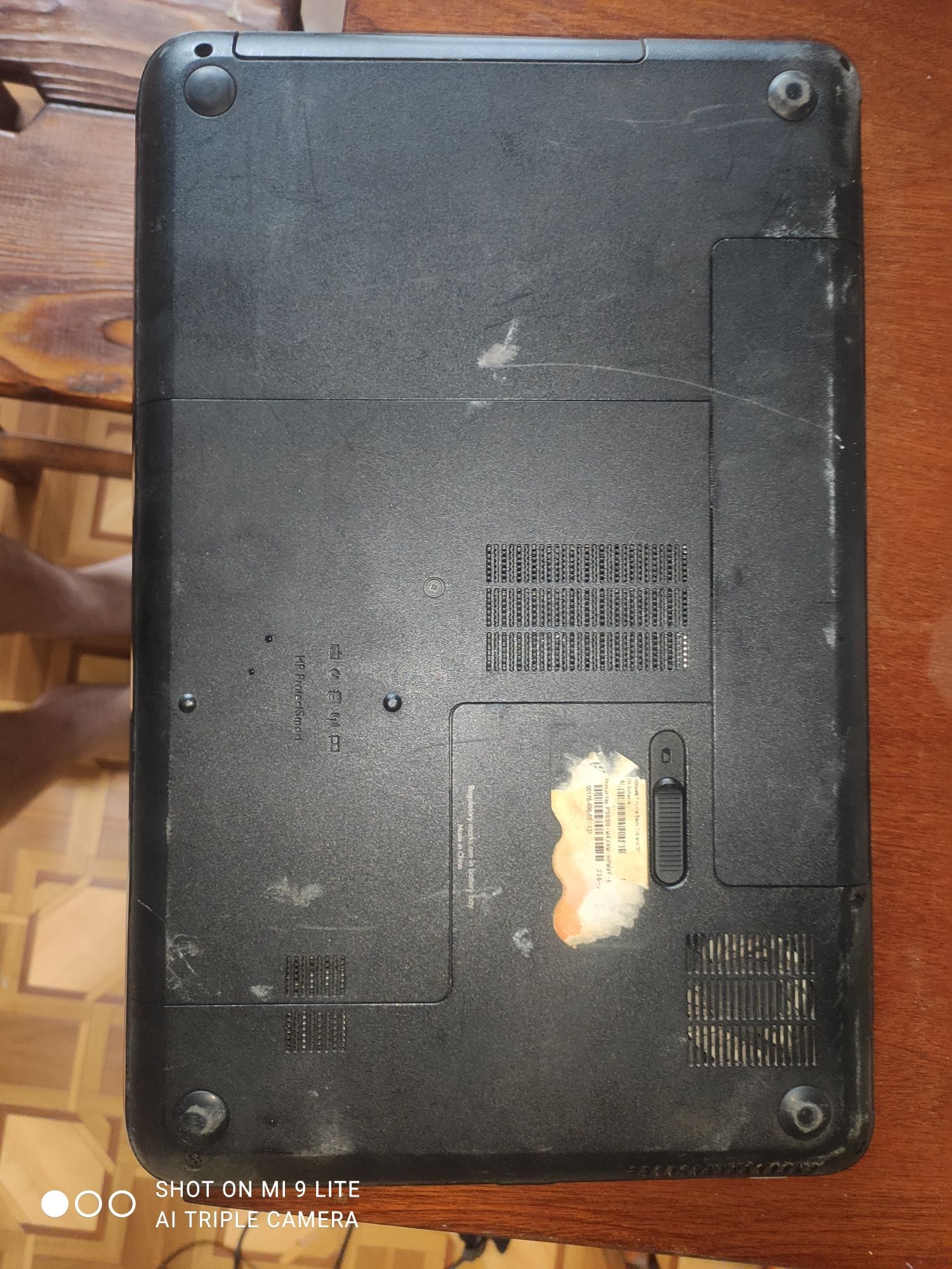 Ноутбук  HP в неплохом состояние