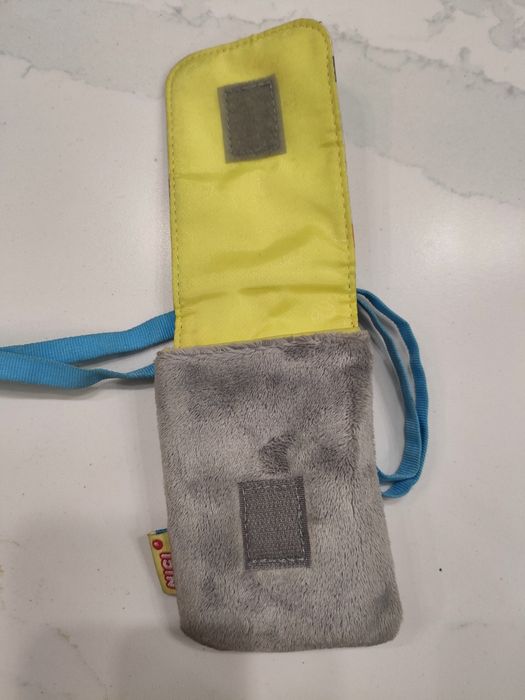 Etui na telefon nici