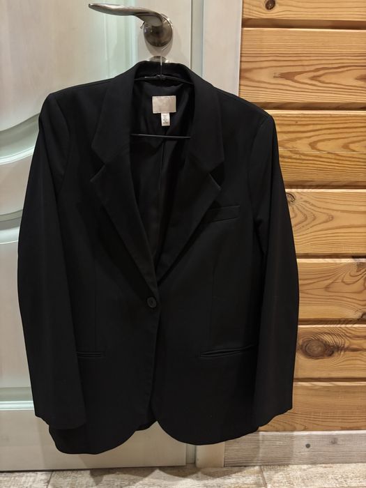 Піджак чорний класичний