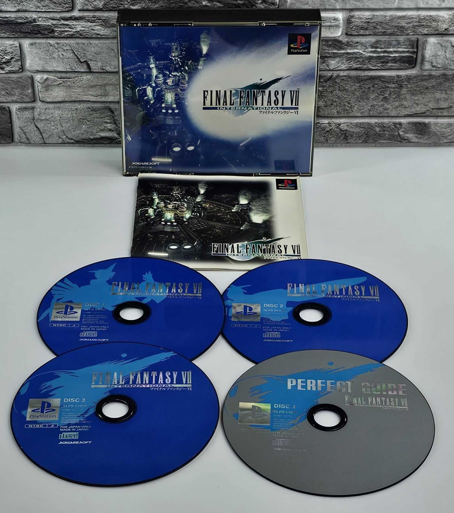 Final Fantasy VII International FFVIII FF7 + Perfect Guide