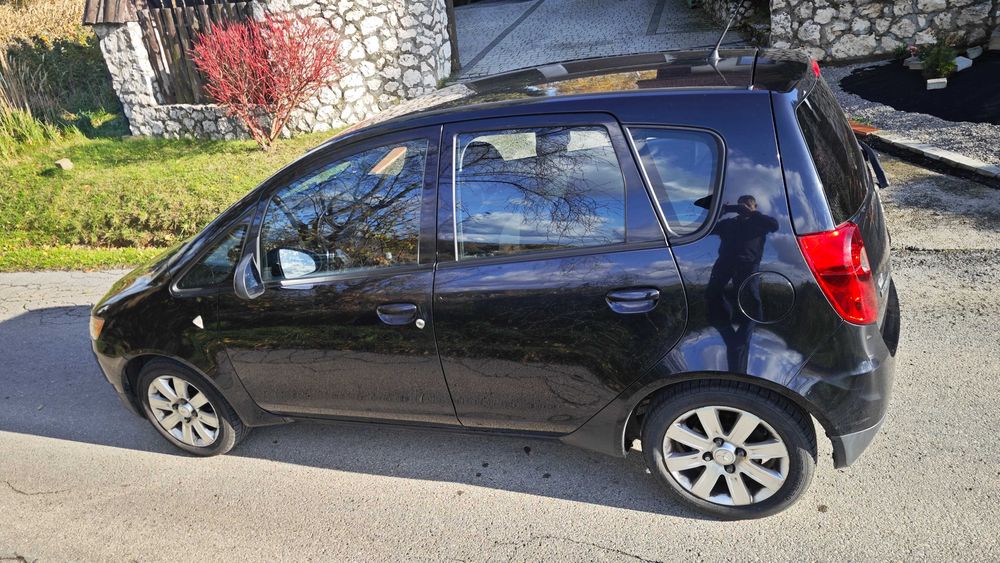 Mitsubishi colt 1.3 benzyna 2008r