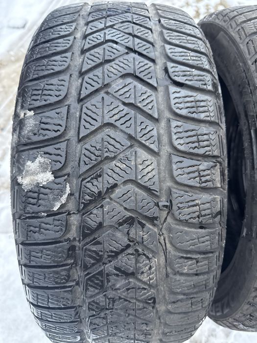 Opony zimowe 225/45/17  Pirelli
