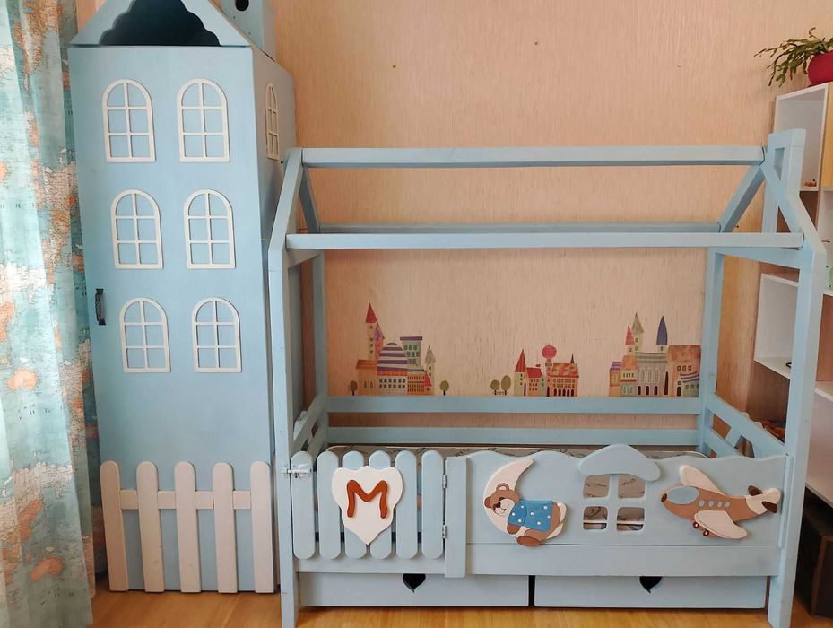 Дитяче ліжко-будиночок + шафа з дерева.Матрац у подарунок!