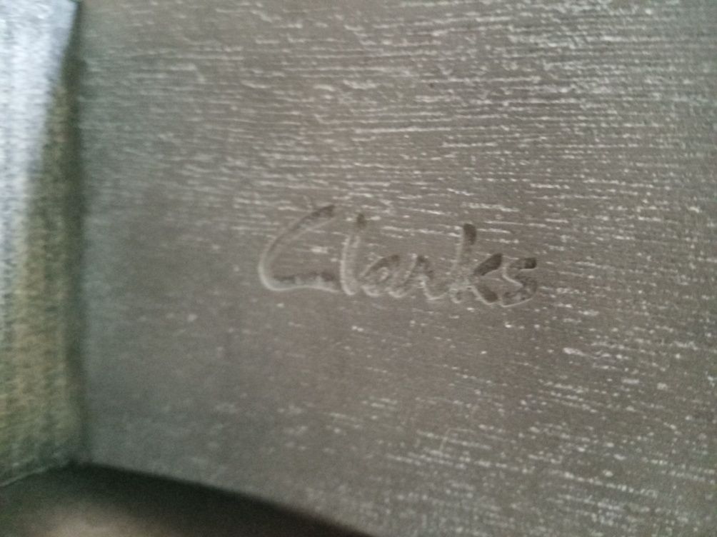 Skórzane kozaki Clarks