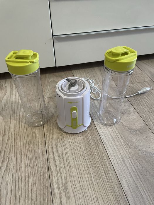 Blender Smoothie Noveen 600ml