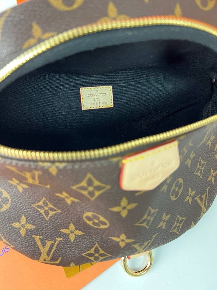 Skórzany Nerka saszetka Louis Vuitton Bumbag monogram Canvas Premium