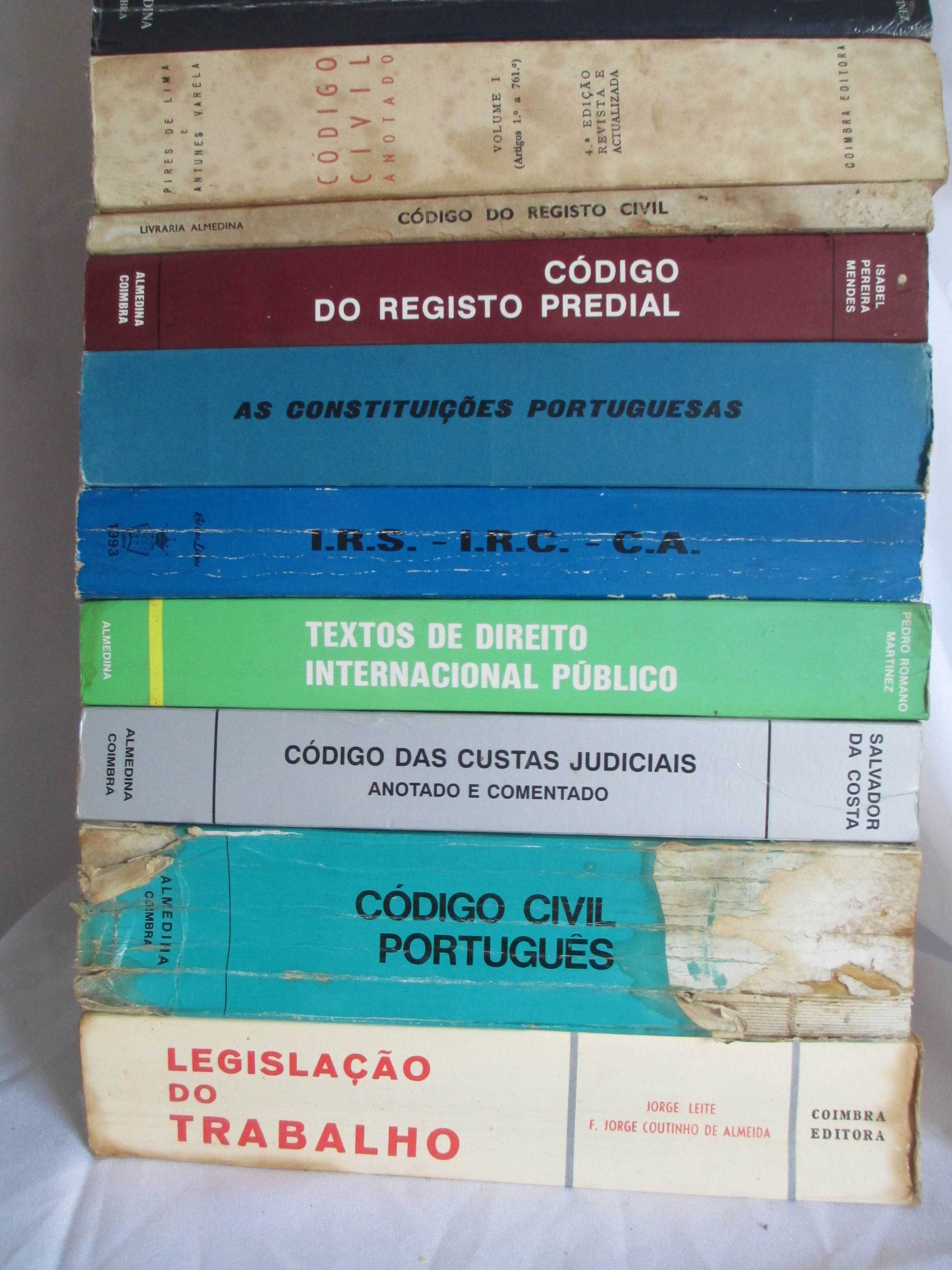 Livros de direito – Lote – 20 Volumes