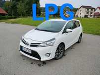 Toyota Verso 7 osobowa LPG kamera cofania tempomat 22zł/100km