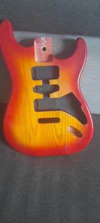 Korpus gitarowy typu fender