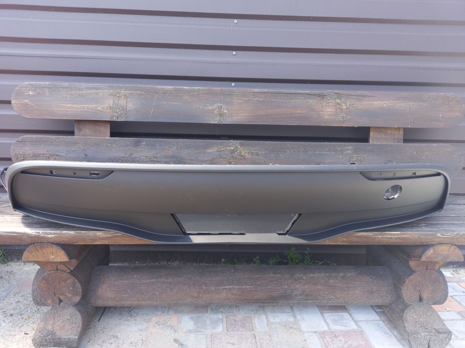 Накладка порога Tesla Model 3