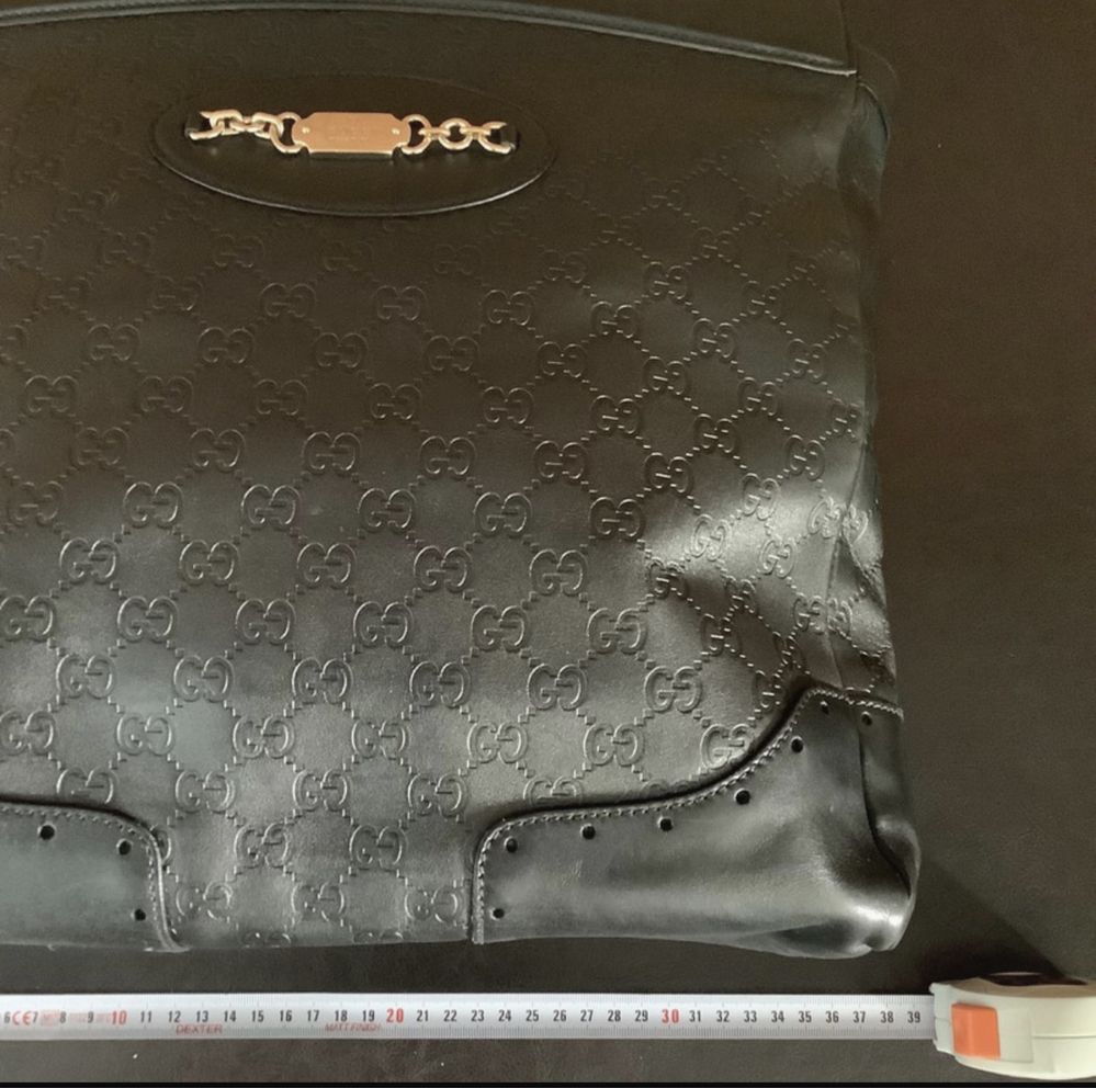 Carteira Gucci (verdadeira )