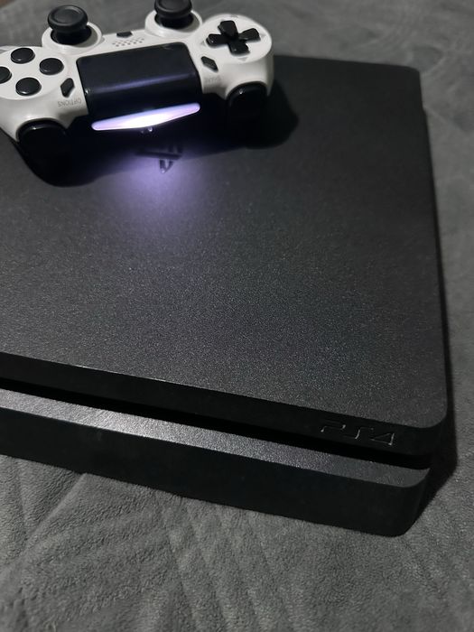 PlayStation 4 Slim 1tb + Comando Novo