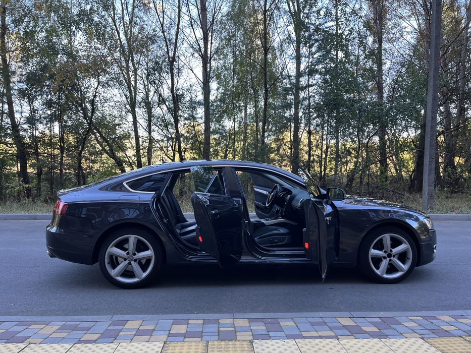 Продам Audi A5, 2.7 дизель