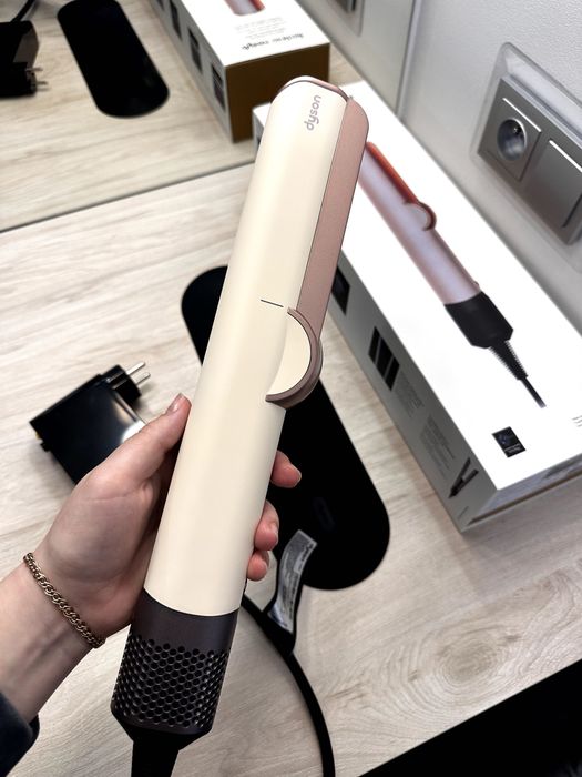 Dyson airstrait/Дайсон еірстрейт