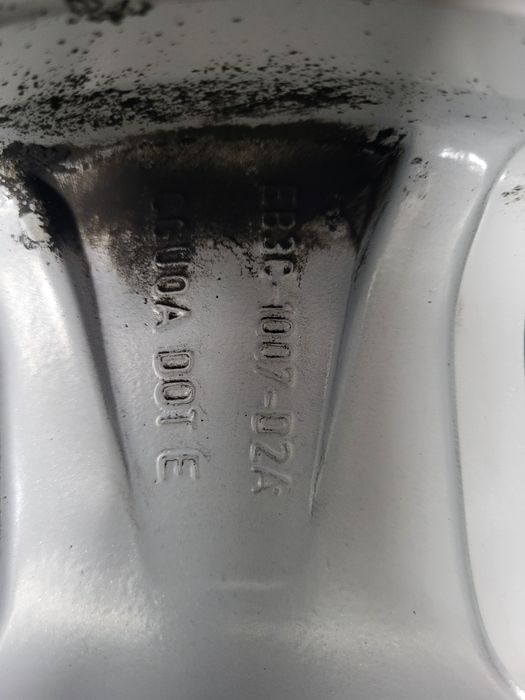 Felgi Aluminiowe 6x139,7 7.0Jx16 ET55 Ford RANGER