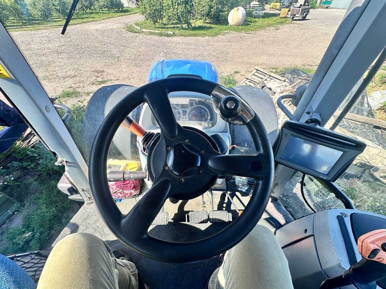 Трактор NEW HOLLAND t7060 - 2017 рік з автопілотом, компресором