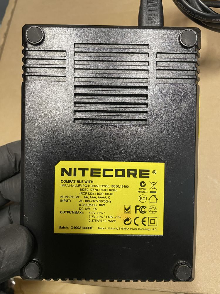 Nitecore Digicharger D4 Ładowarka do akumulatorów baterii Okazja!