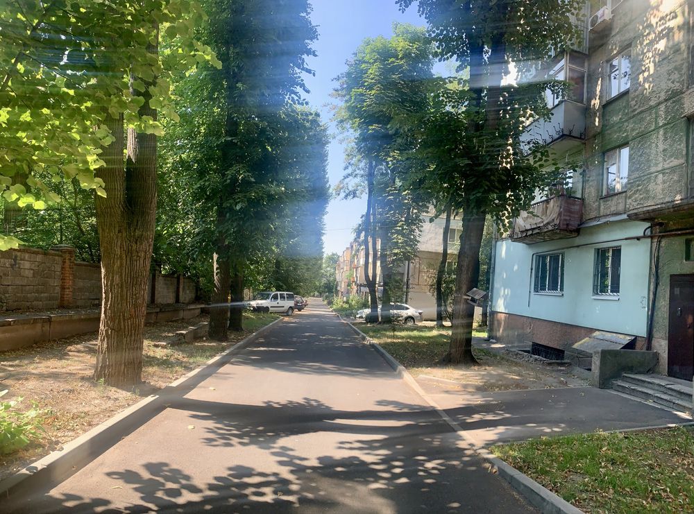 Продам 2 кім квартиру пр. Богдана Хмельницького