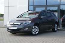 Opel Astra LED Xenon Grzane fotele+Kierownica Czujniki Climatronic Hak GWARANCJA