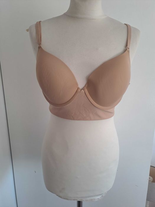 Biustonosz wielofunkcyjny