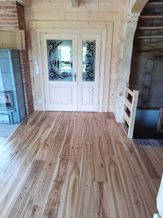 Deska podłogowa dębowa/jesionowa- lita/warstwowa