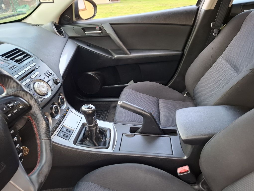 Mazda 3 2.0 benzyna rok 2010