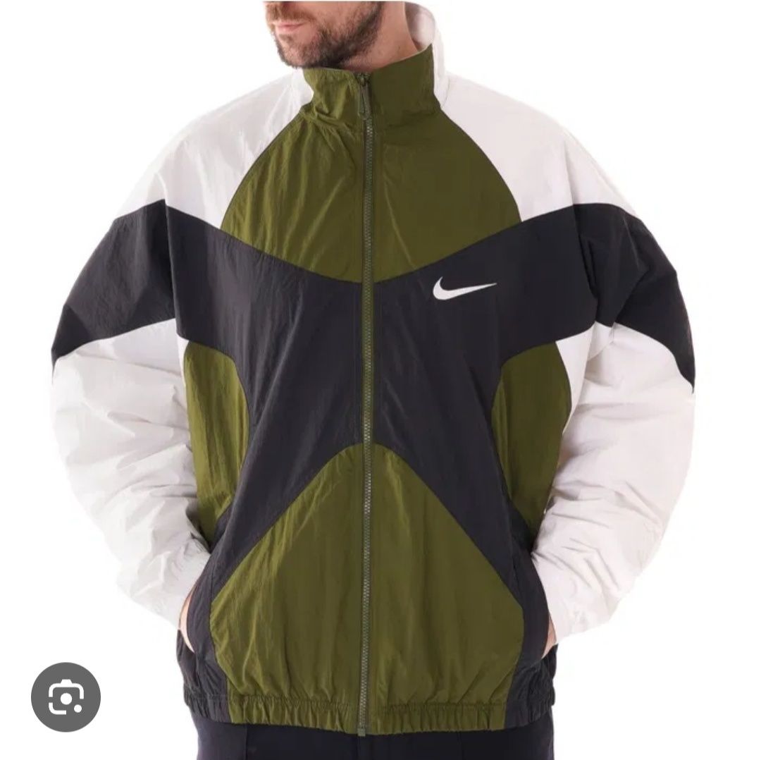 Вітровка    Nike