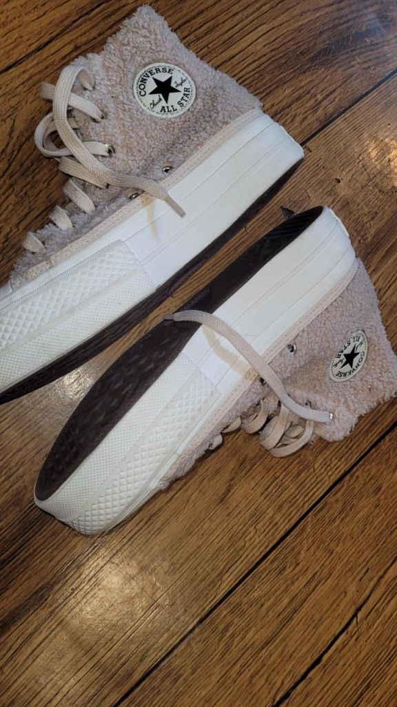 Buty Converse w idealnym stanie brak wad