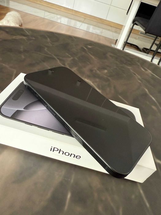 Iphone 16 pro 128 GB - 92% kondycja baterii + etui