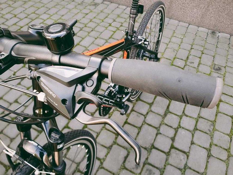 Kross Evado 3.0 V-Brake, Shimano Acera, 28", rozm. S - WYPRZEDAŻ!