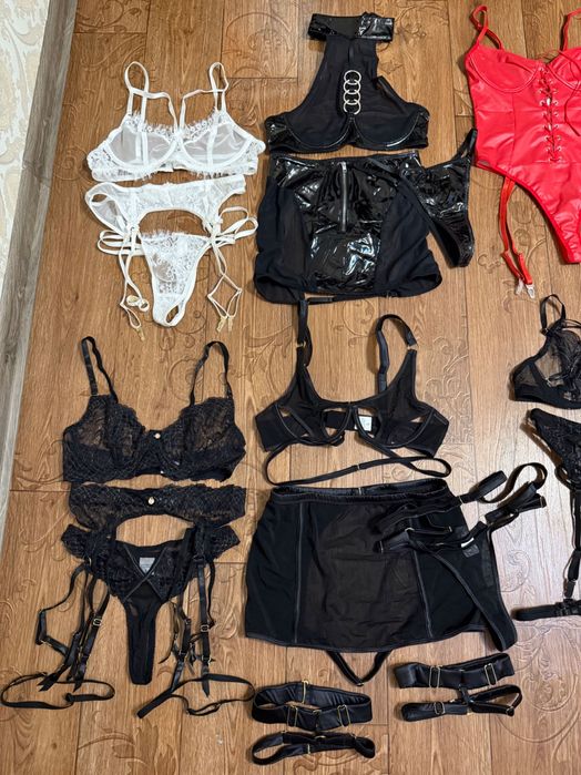 Еротична білизна белье комплект ліф труси гартери пояс латекс М та Л