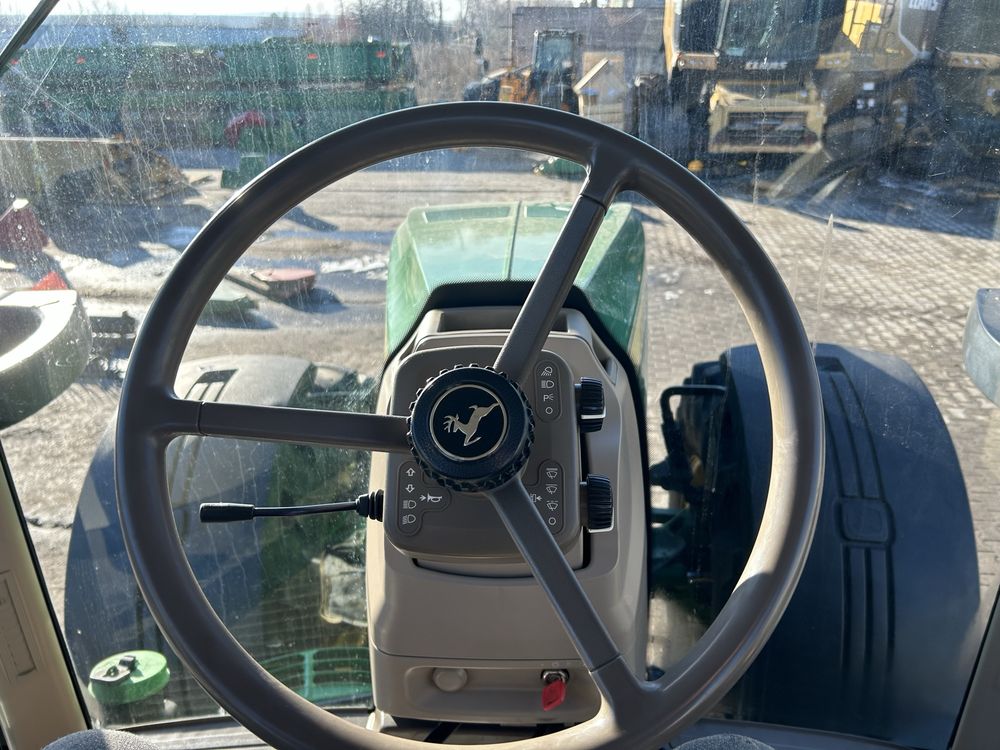 Трактор John Deere 8335R 2012р