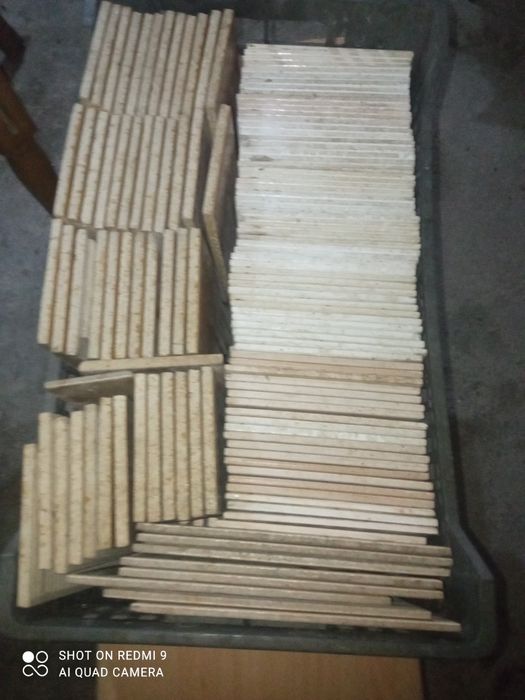 Vendo vários azulejos