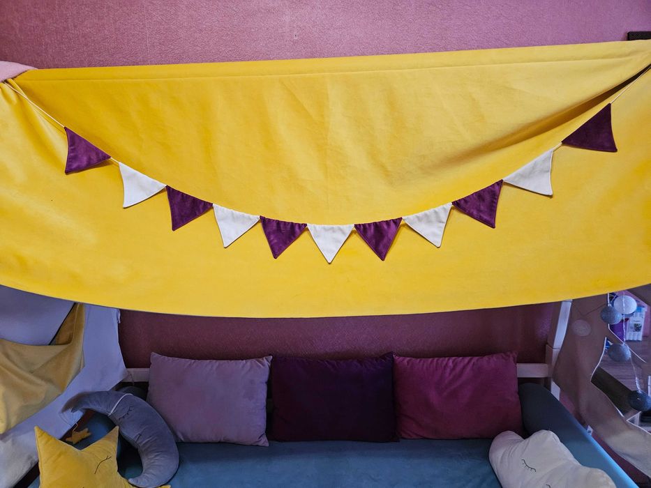 Ліжко- будиночок для дівчинки