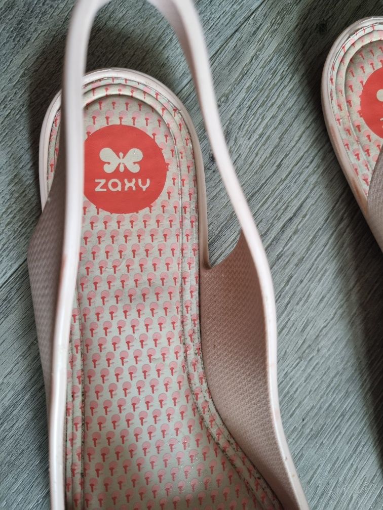 Buty baleriny Zaxy 39 z kokarda