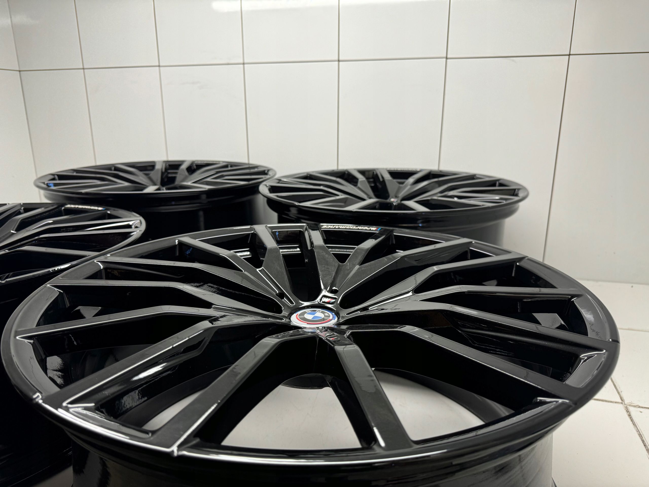 Felgi 22 BMW X5 X6 G05 C06 m Performance Oem Idealne