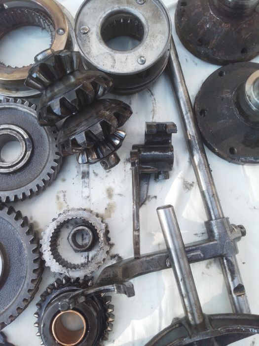 Коробка москвич-2141