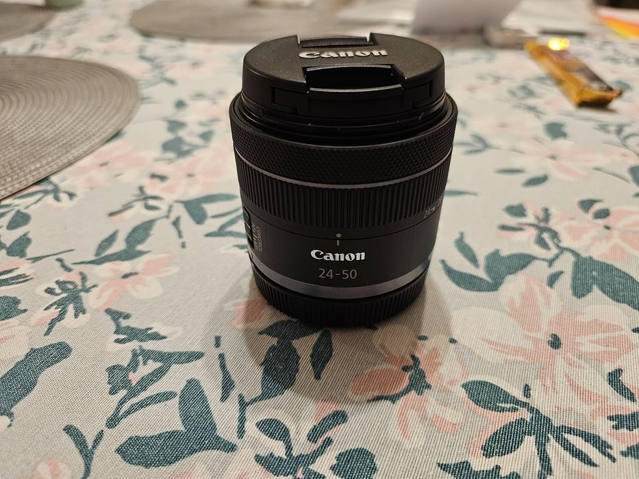 Obiektyw Canon RF 24-50