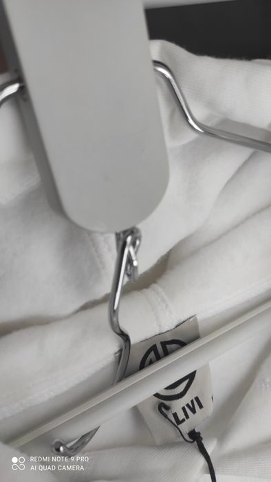 bluza livi rozm. M biała