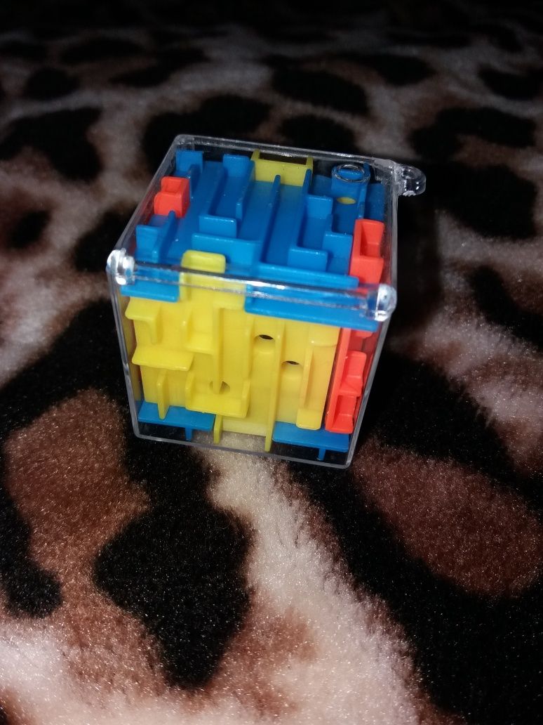 Кубик 3д лабиринт