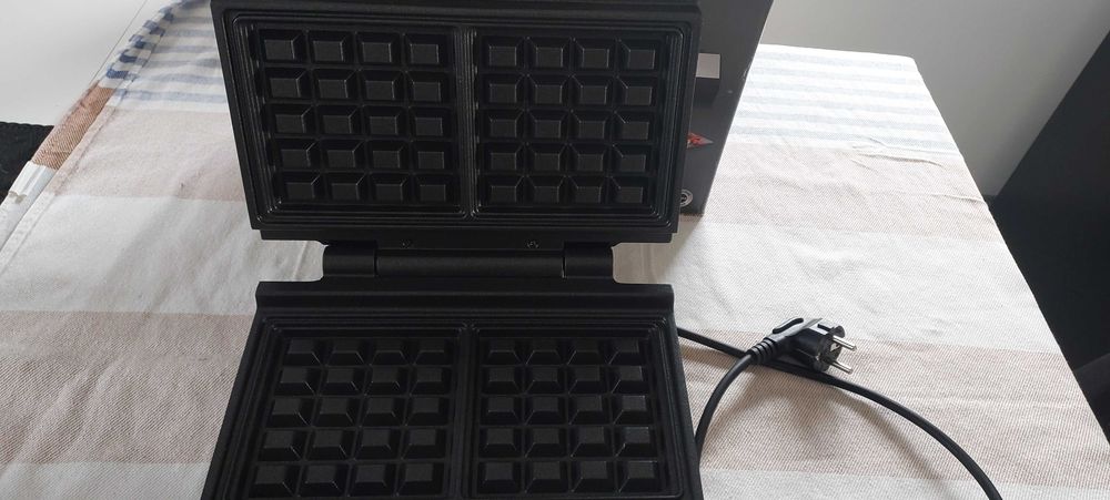 Gofrownica Krups FDK 251 srebrny 850 W