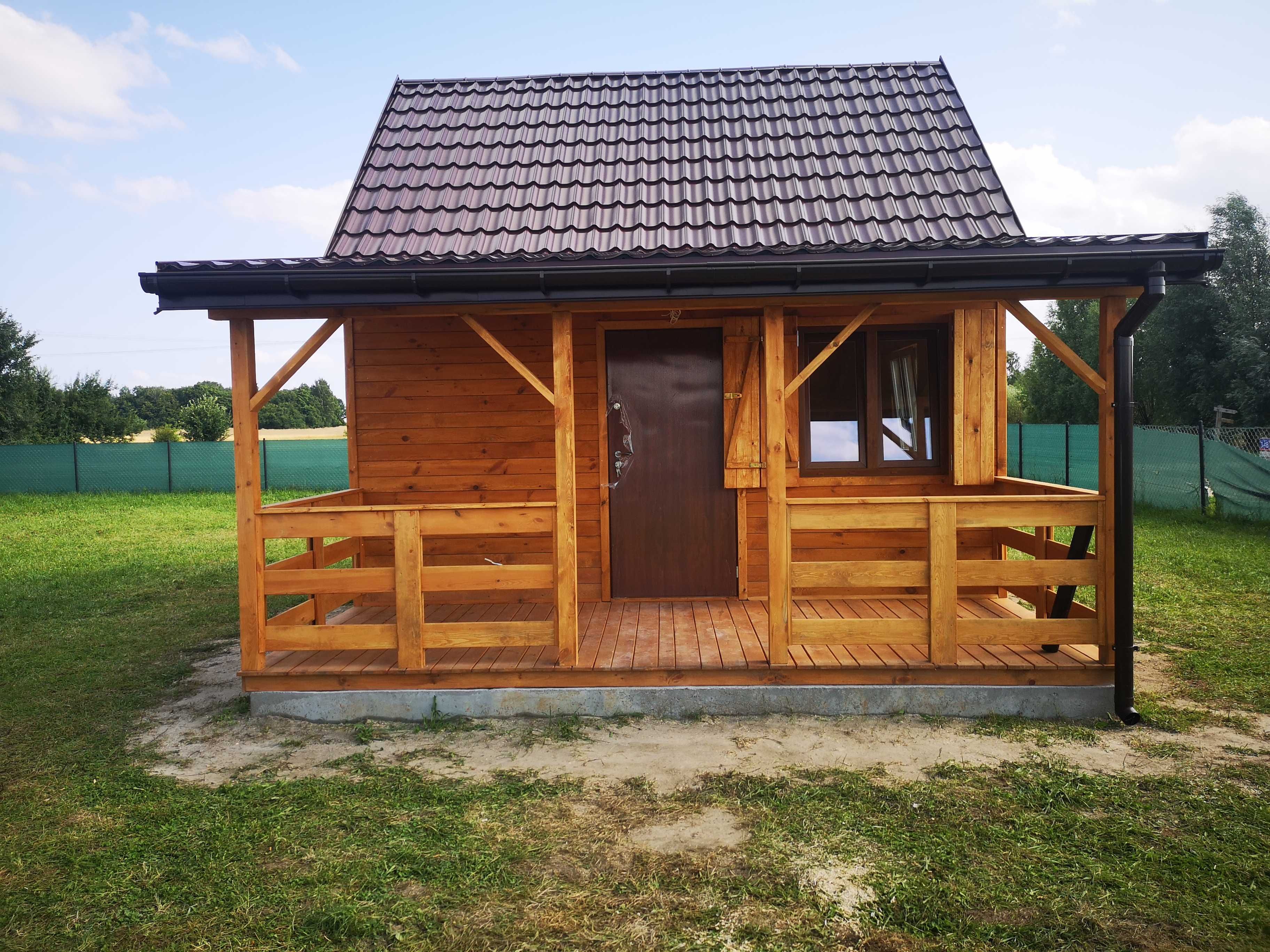 Domek letniskowy drewniany 5m x 5m plus 2m taras